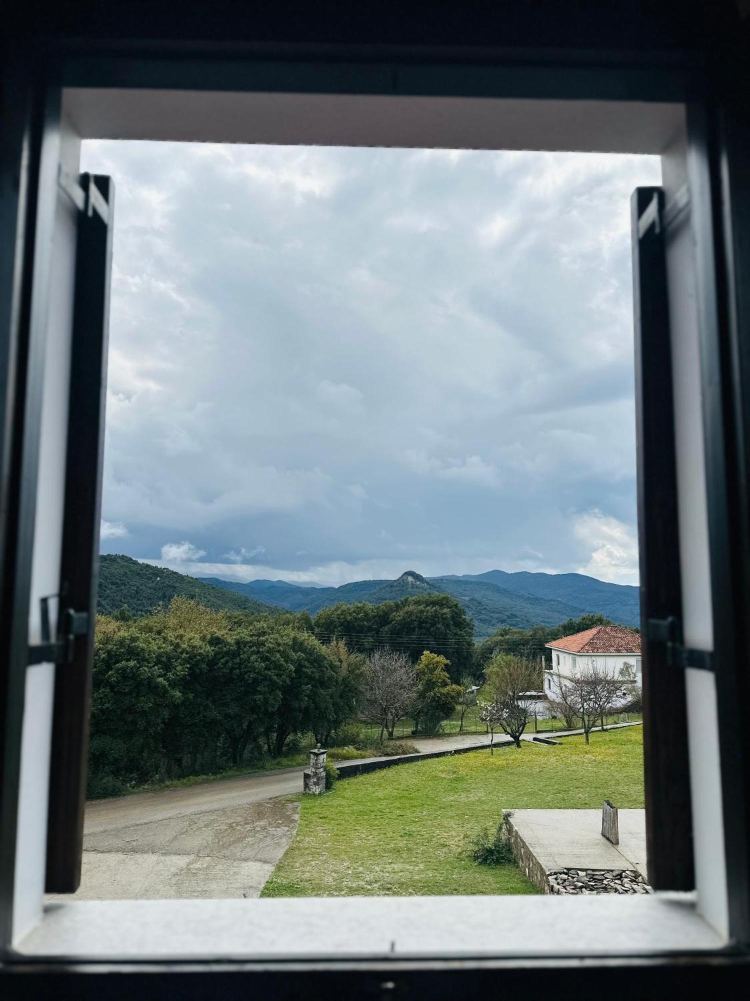 Panthoron Tzoumerka Vourgareli Esterno foto